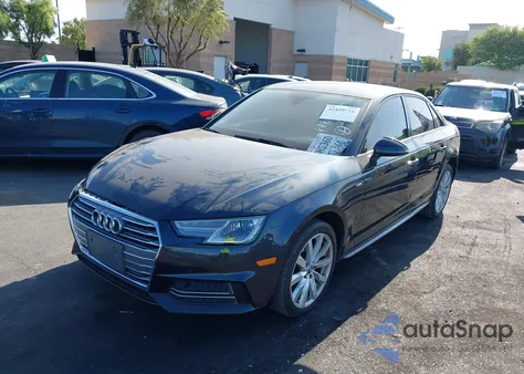 2018 Audi A4 2.0T Tech Ultra Premium z USA, uszkodzony, nr VIN WAUKMAF46JA197519